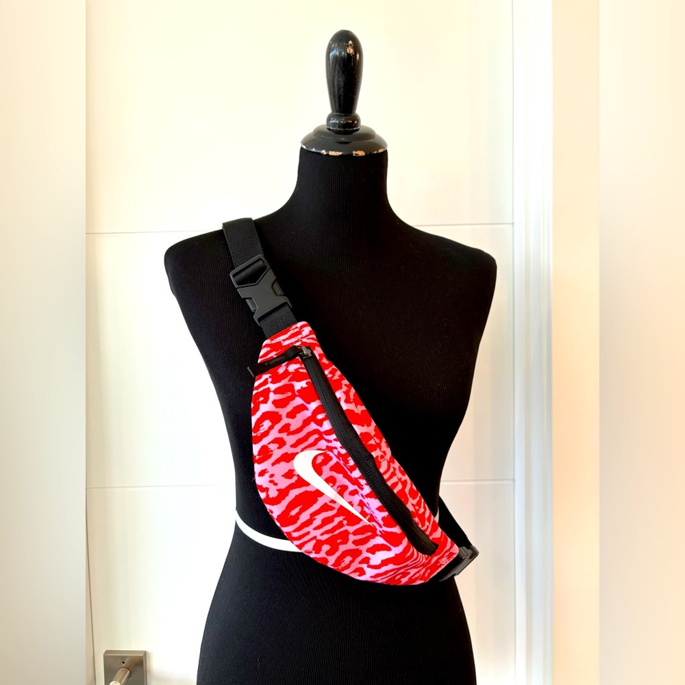 Nike Bum Bag - image 1